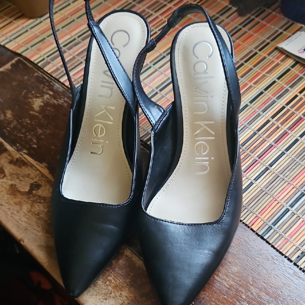 Calvin Klein Elegant Black Slingback Heels